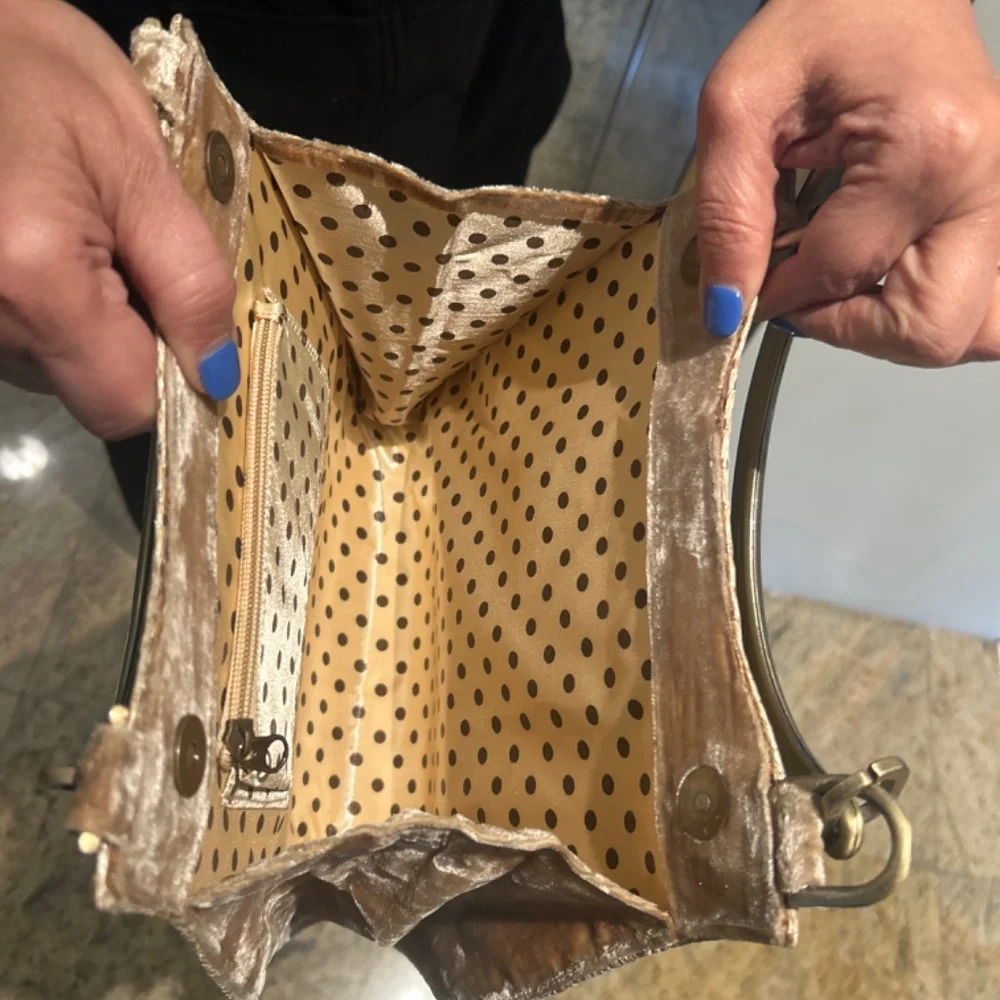 Shell handbag - Picture 4 of 5